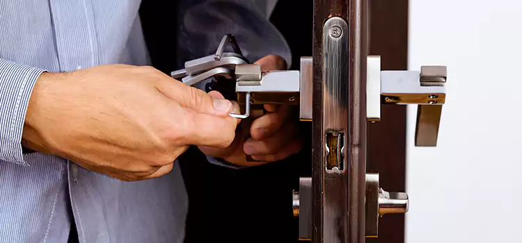 Commercial Door Lock Repair Englewood
